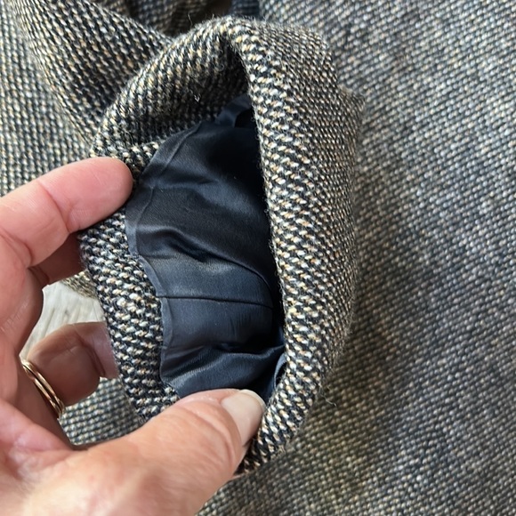 Piazza Sempione Italian Made Wool Blazer - Picture 5 of 7